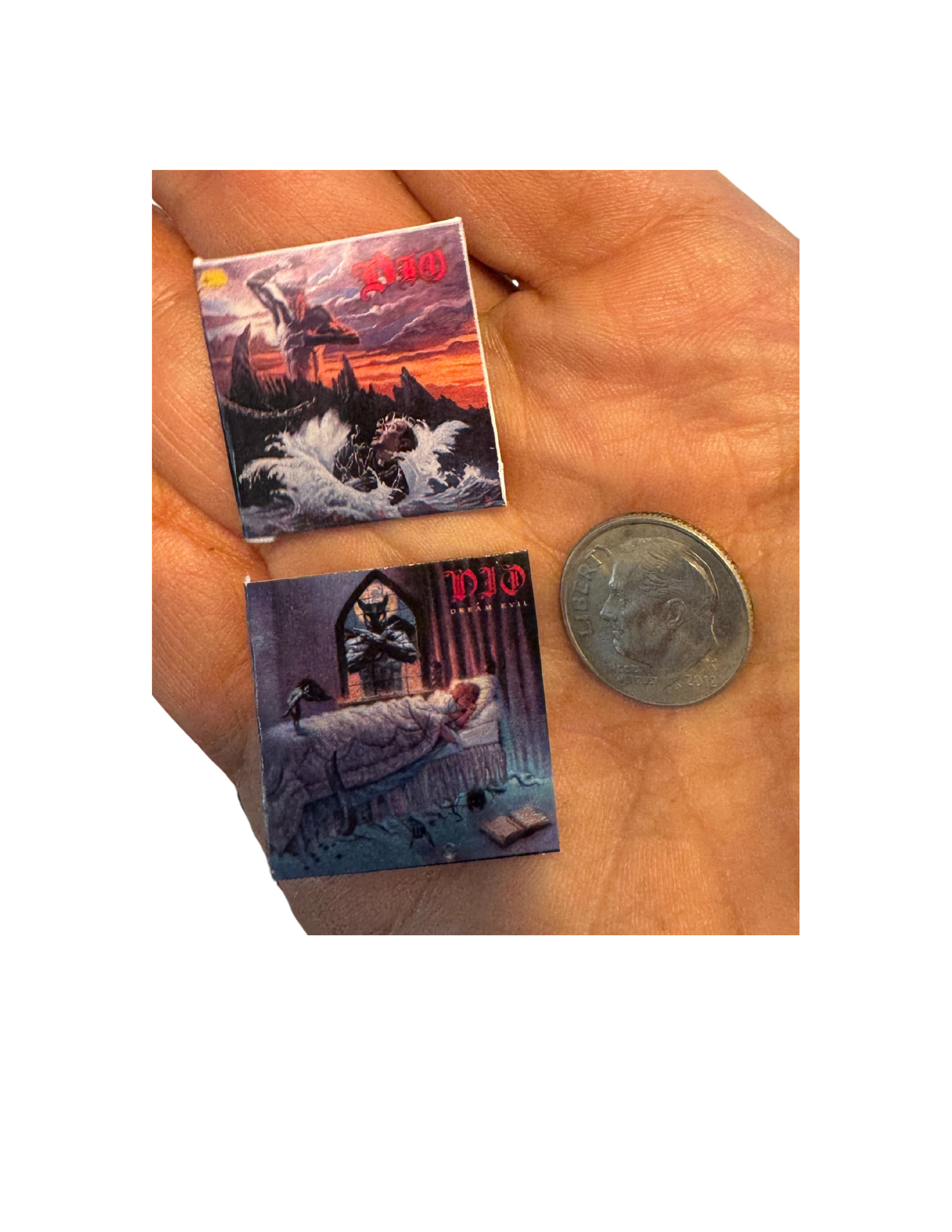 Miniature Dio Vinyl Records – 1:12 Scale | Handmade Mini Albums with 3D Printed Record | Add Turntable or Headphones